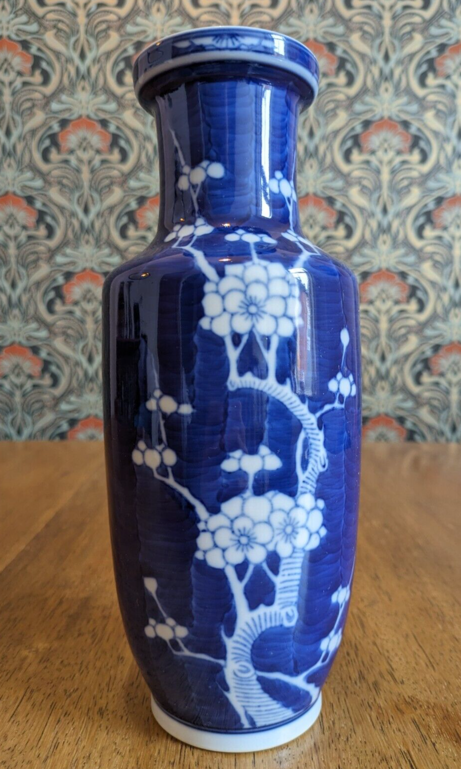 19th Century Antique Chinese Blue & White Porcelain Prunus Cherry Blossom Vase