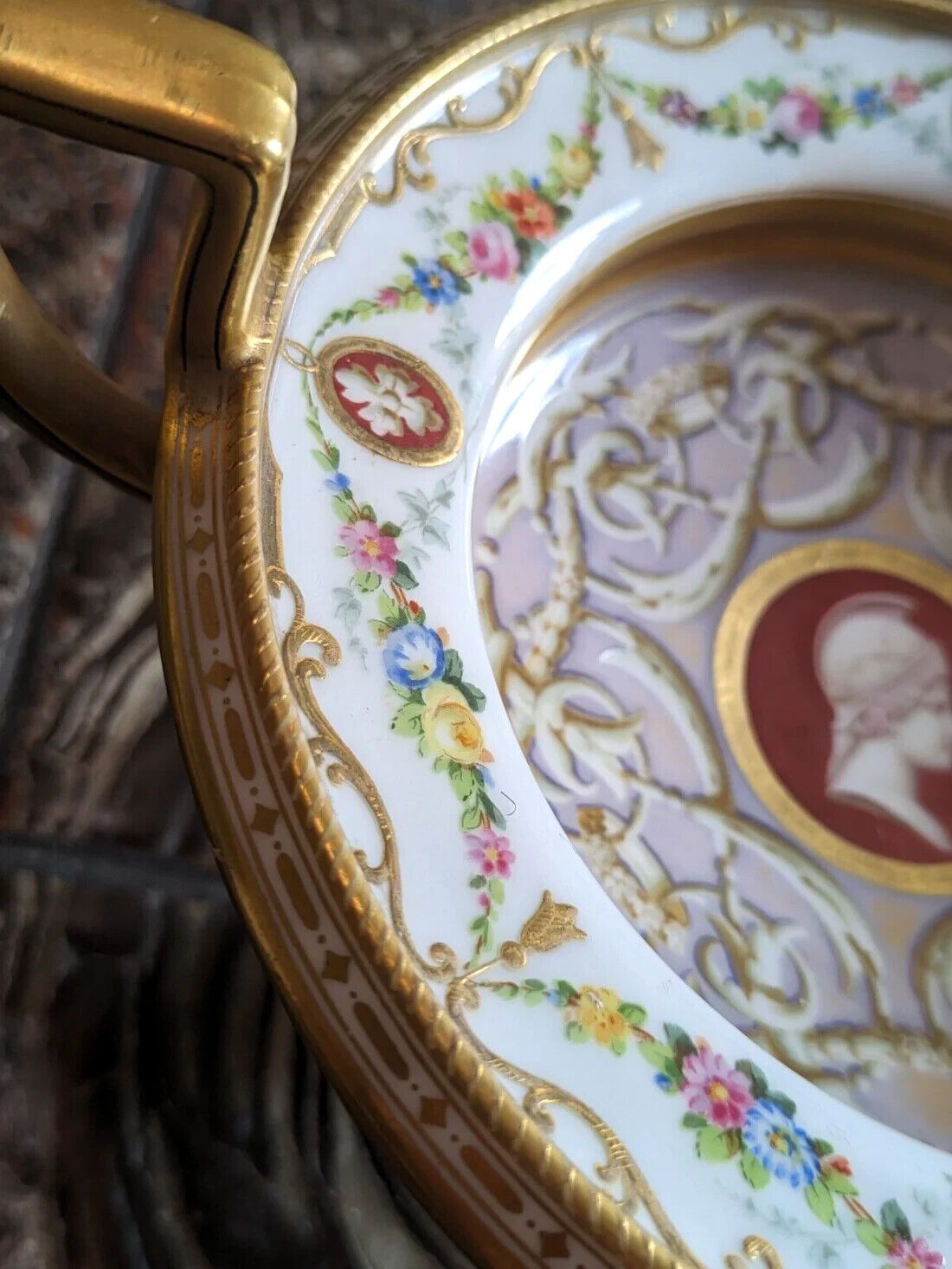 19th Century Bing & Grondahl Danish Classical Thorvaldsen Grand Tour Tazza Bowl