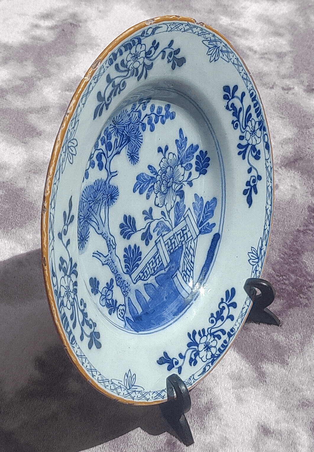 18th Century Dutch Delft Porceleyne Bijl Chinoiserie Ceramic Pottery Dish Plate