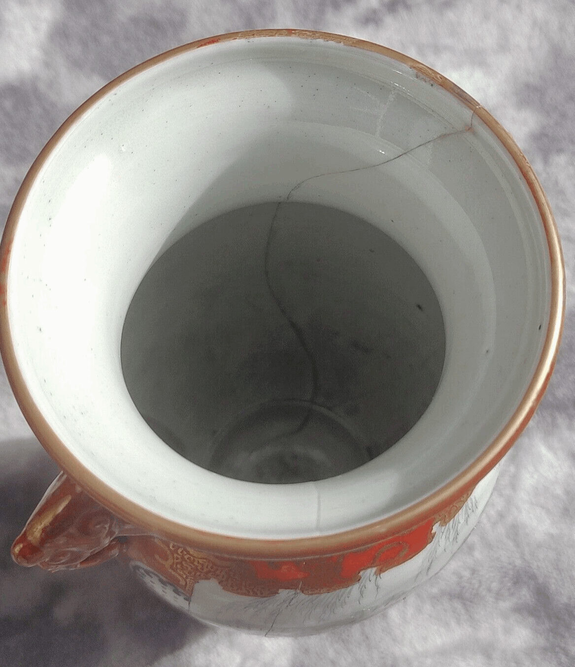 19th Century Antique Japanese Meiji Kutani Painted Porcelain Vase Signed - 18 cm