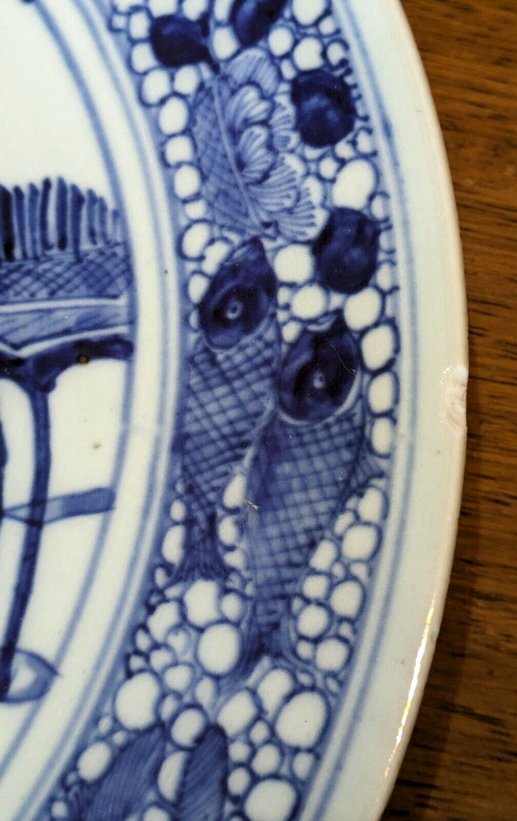 18th Century Chinese Blue & White Hundred Antiquities Object Porcelain Plate 12"