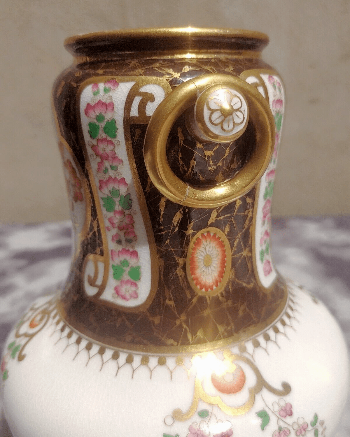 19th Century Victorian Antique Wedgwood Black Imari Ceramic Pottery Vase - 20.5 cm - Tommy's Treasure