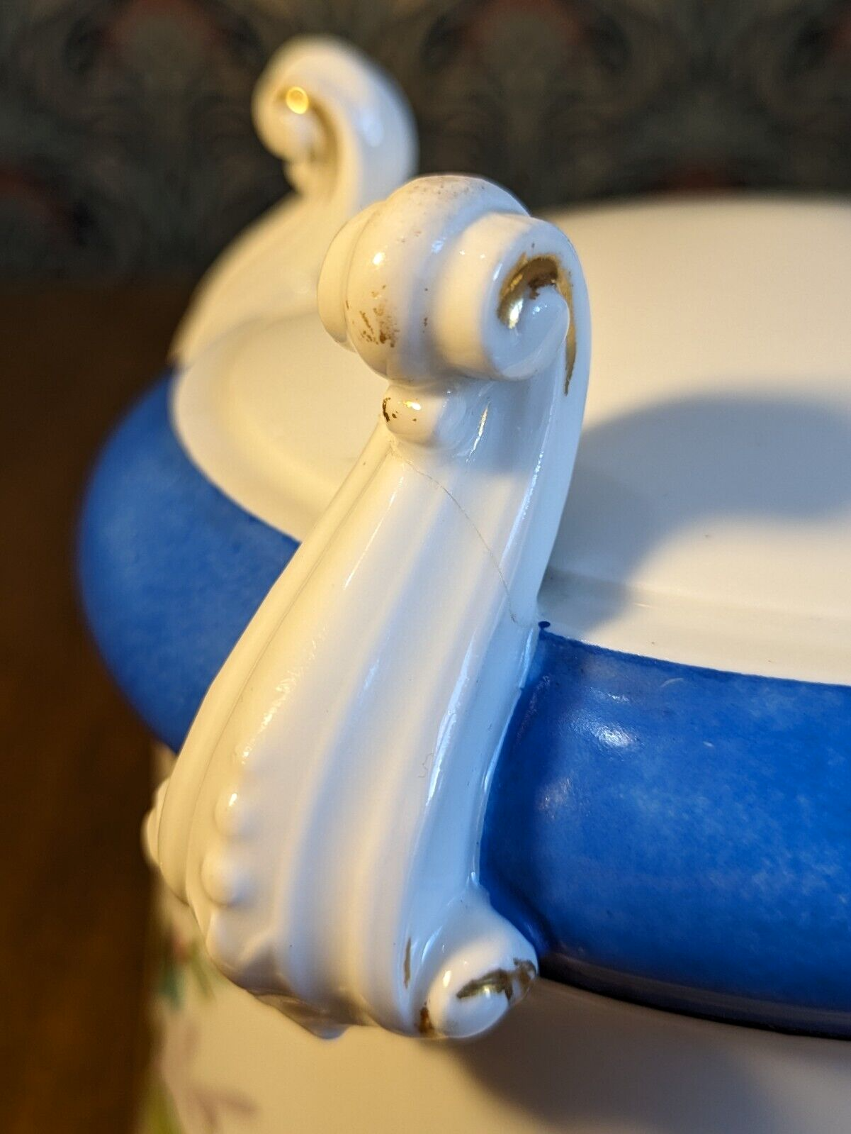 French 19th Century Hand painted Antique Porcelain Cooler Jardiniere Cache Pot
