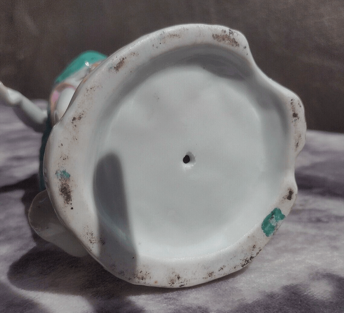 Early 20th Century German Antique Porcelain Figure of Juno and Peacock - 25.5 cm - Tommy's Treasure