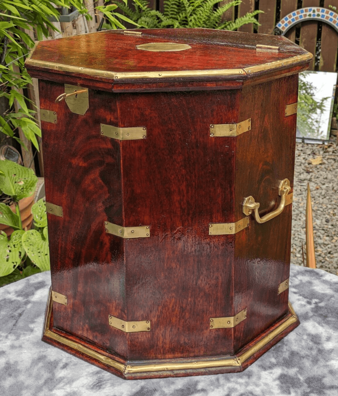 19th Century English Antique Octagonal Mahogany Brass Antique Campaign Table Box - Tommy's Treasure