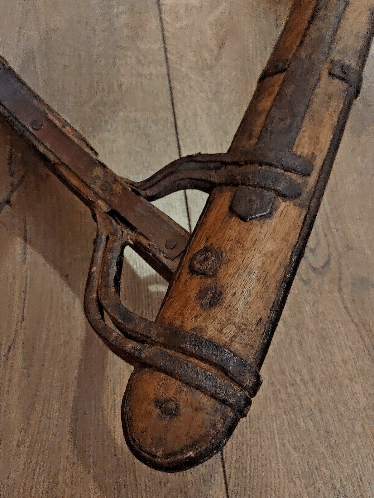 Early 19th Century Indian Wood Iron Brass Dromedaries Camel Saddle Seat - Tommy's Treasure