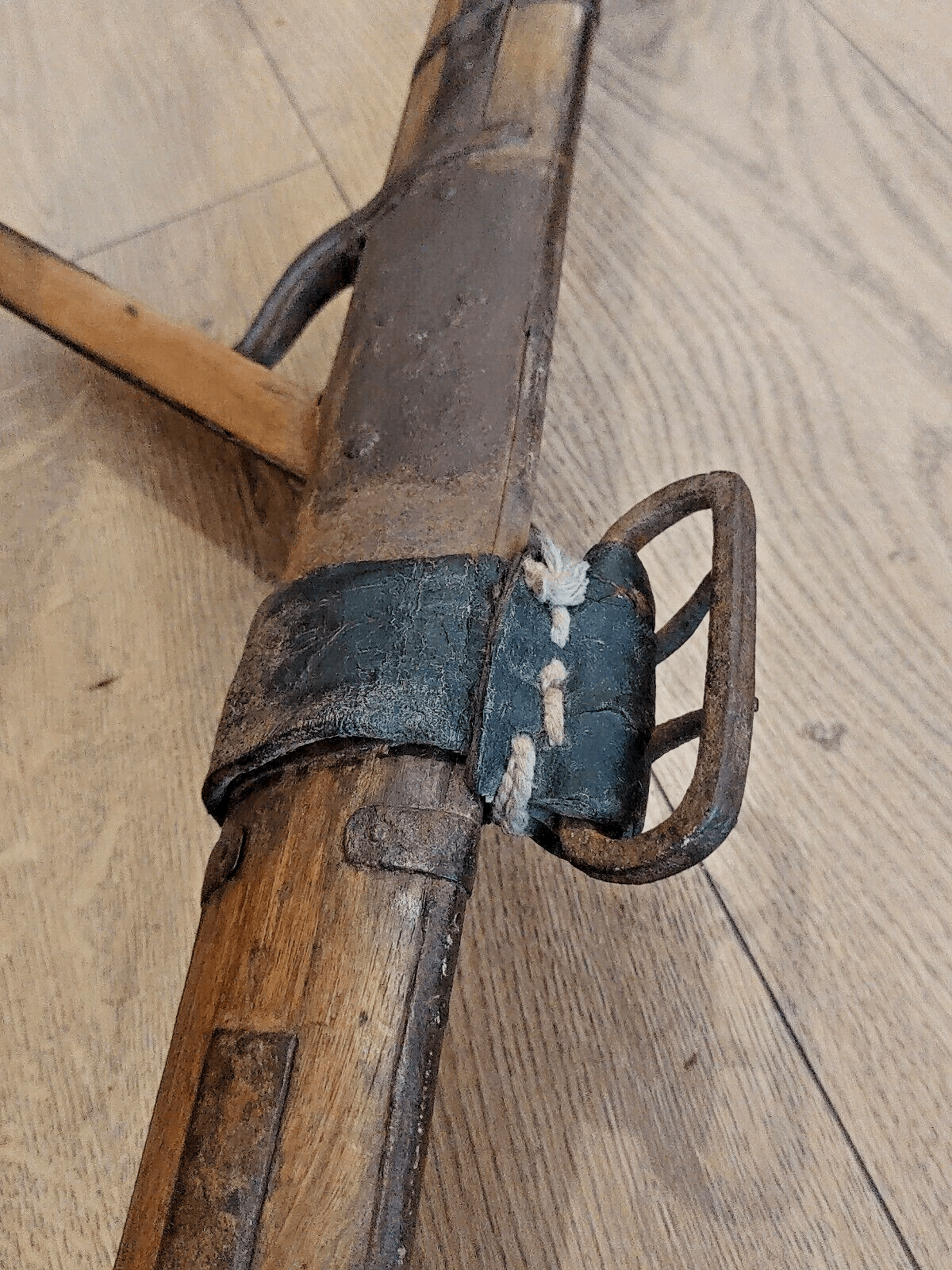Early 19th Century Indian Wood Iron Brass Dromedaries Camel Saddle Seat - Tommy's Treasure