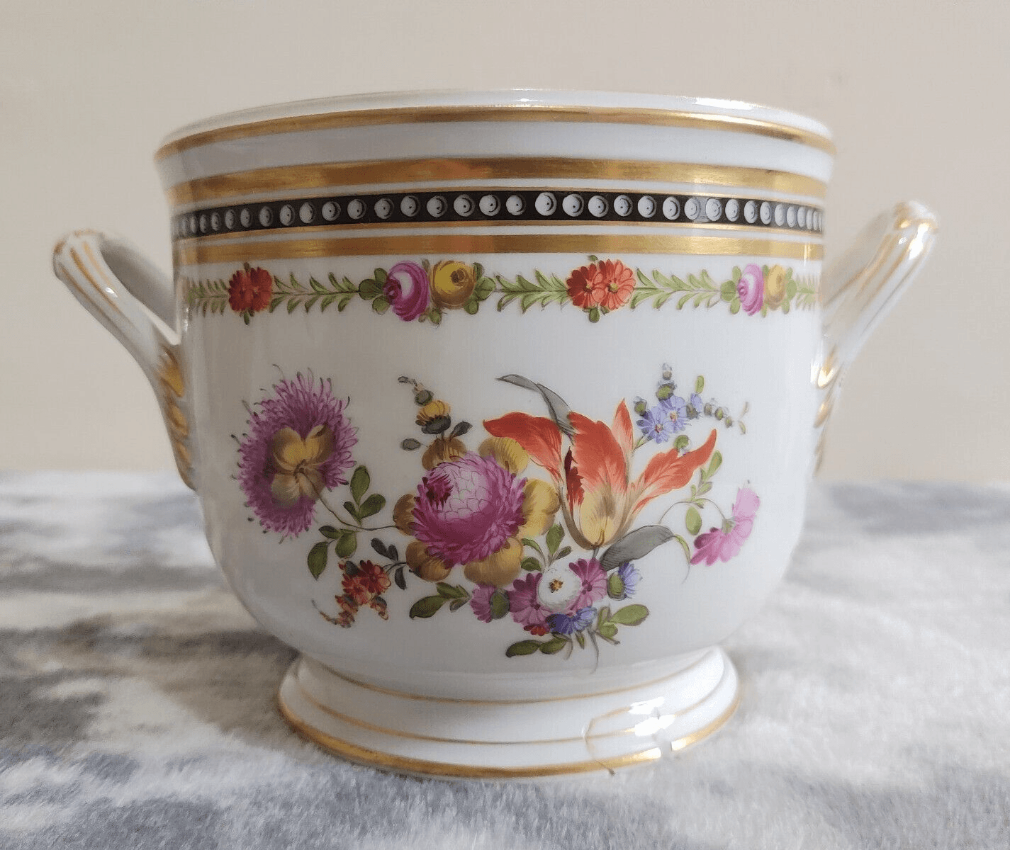Antique Dresden German Porcelain Handpainted Flowers Jardiniere Cachepot Planter - Tommy's Treasure