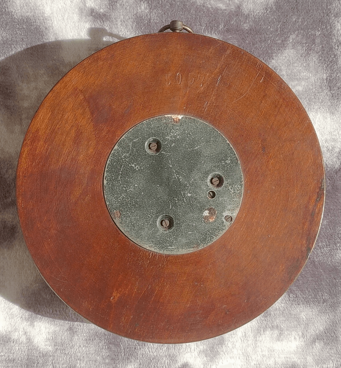 19th Century Victorian Antique Circular Carved Beechwood Aneroid Barometer 21 cm - Tommy's Treasure