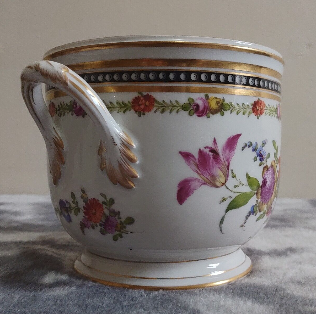 Antique Dresden German Porcelain Handpainted Flowers Jardiniere Cachepot Planter
