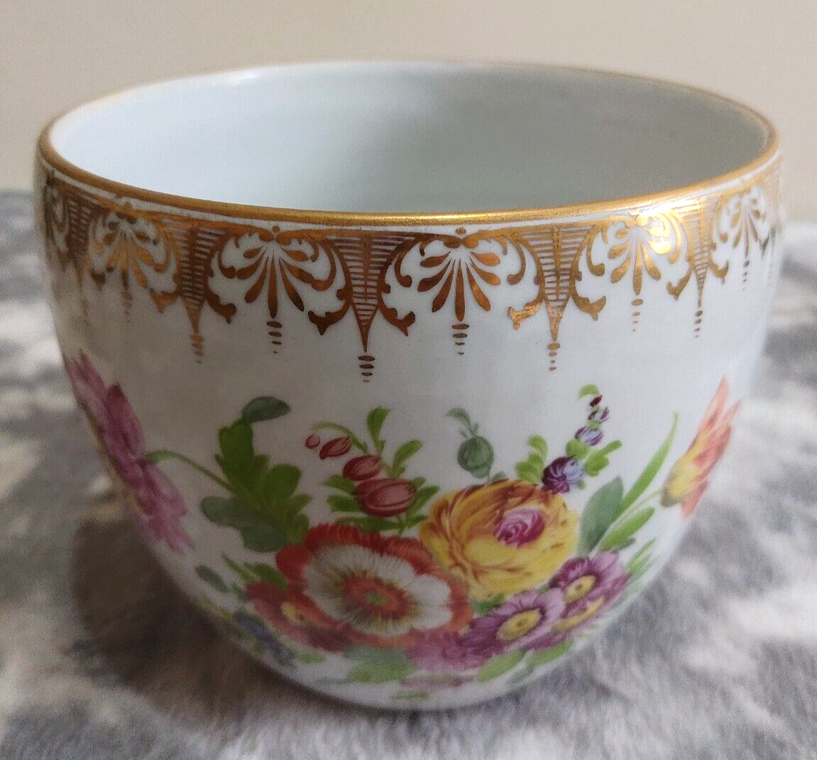 c.1890 Dresden German Porcelain Hand Painted Flowers Antique Jardiniere Plant Pot