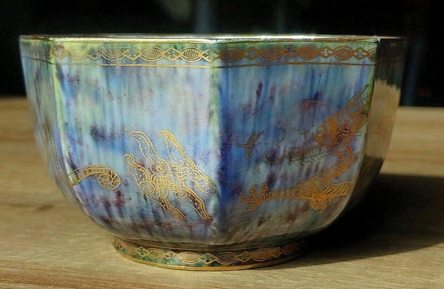 c.1920s Wedgwood Fairyland Lustre Gilt Celestial Dragons Octagonal Bowl - Tommy's Treasure