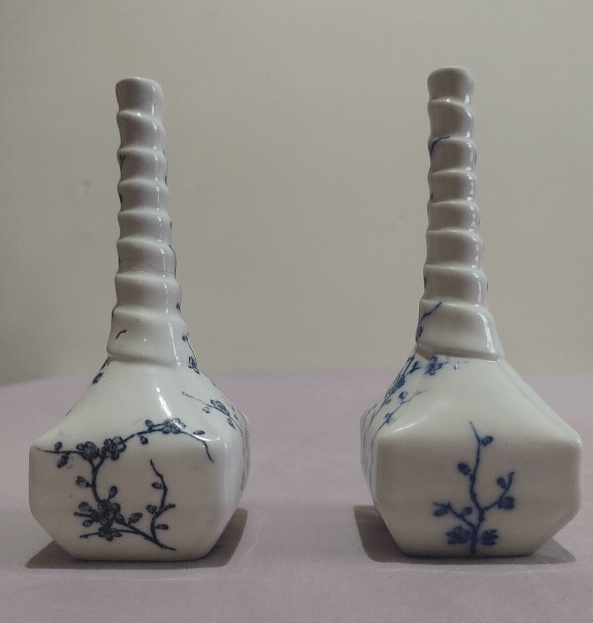Pair of 18th Century Caughley Shropshire English Porcelain Pottery Blue & White Spiralled Vases - Tommy's Treasure