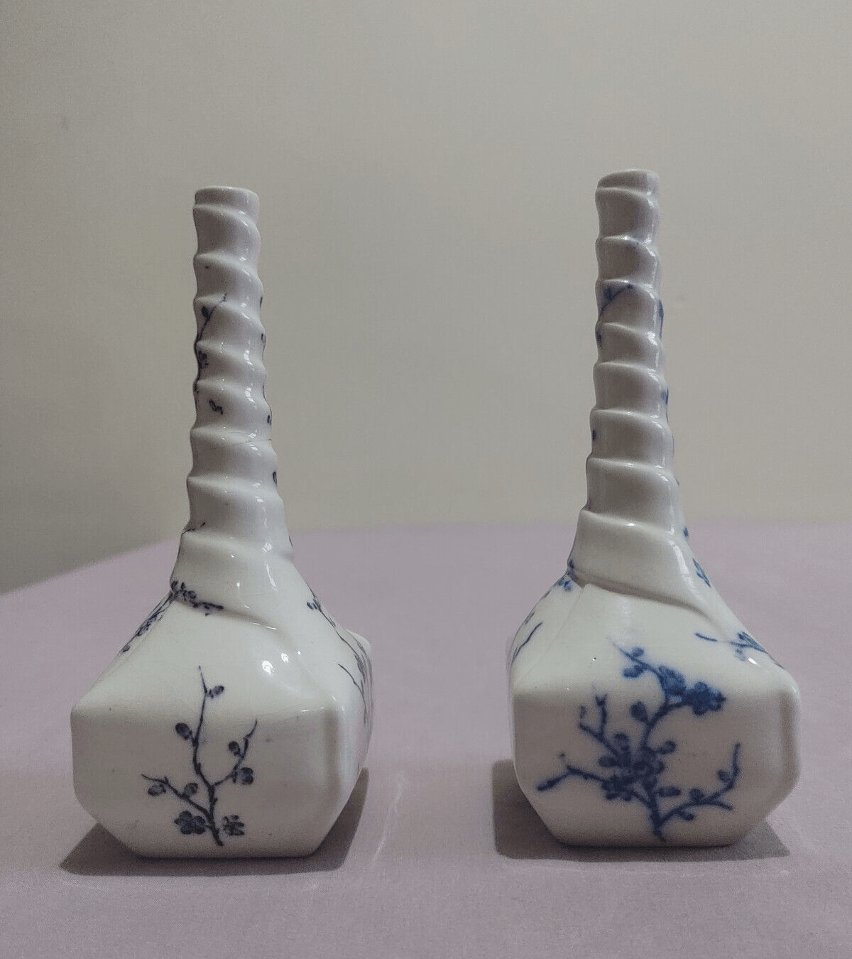 Pair of 18th Century Caughley Shropshire English Porcelain Pottery Blue & White Spiralled Vases - Tommy's Treasure