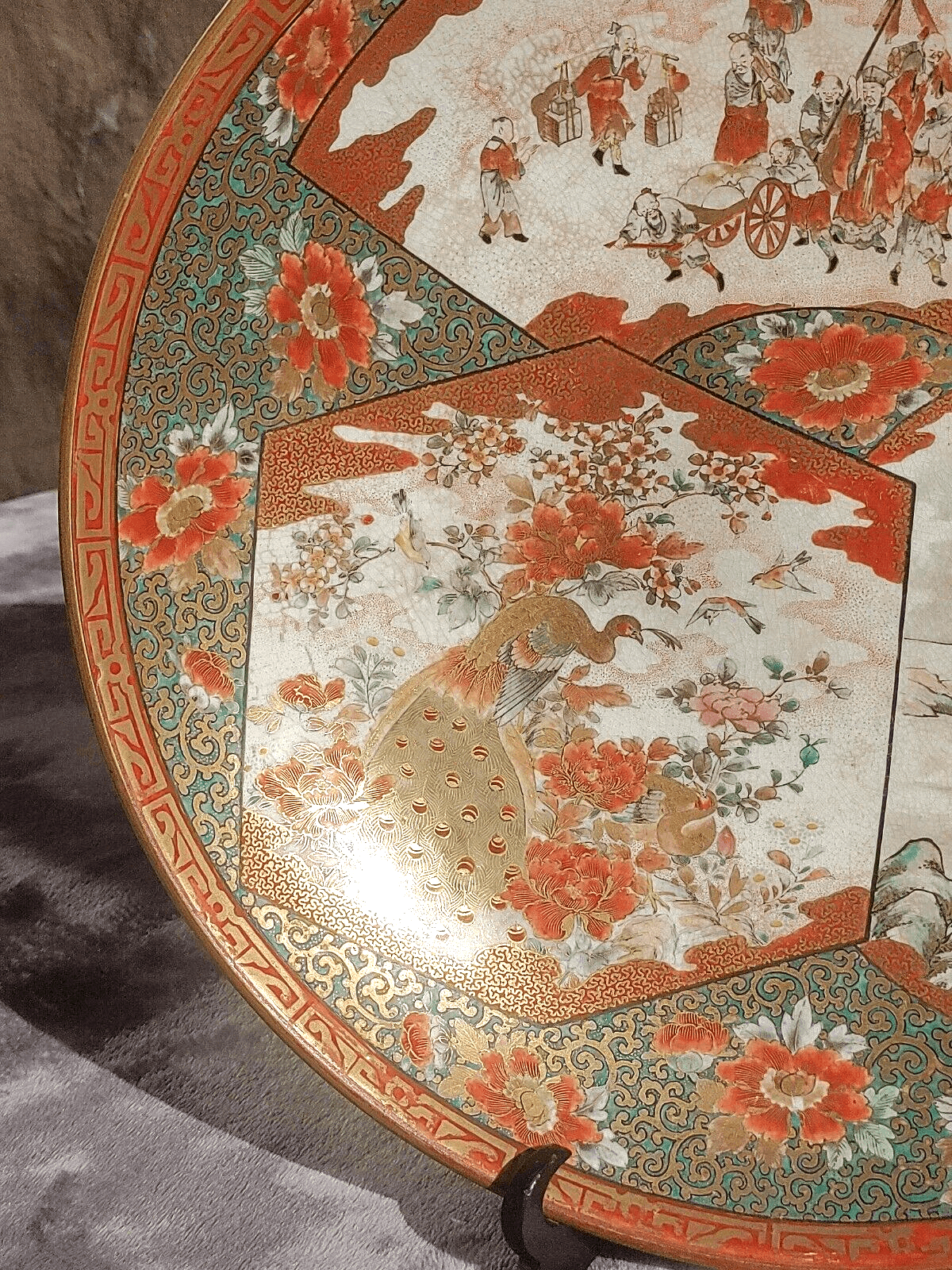 Shoundo 19th Century Antique Japanese Meiji Kutani Pottery Charger Plate 九谷松雲堂製 - Tommy's Treasure