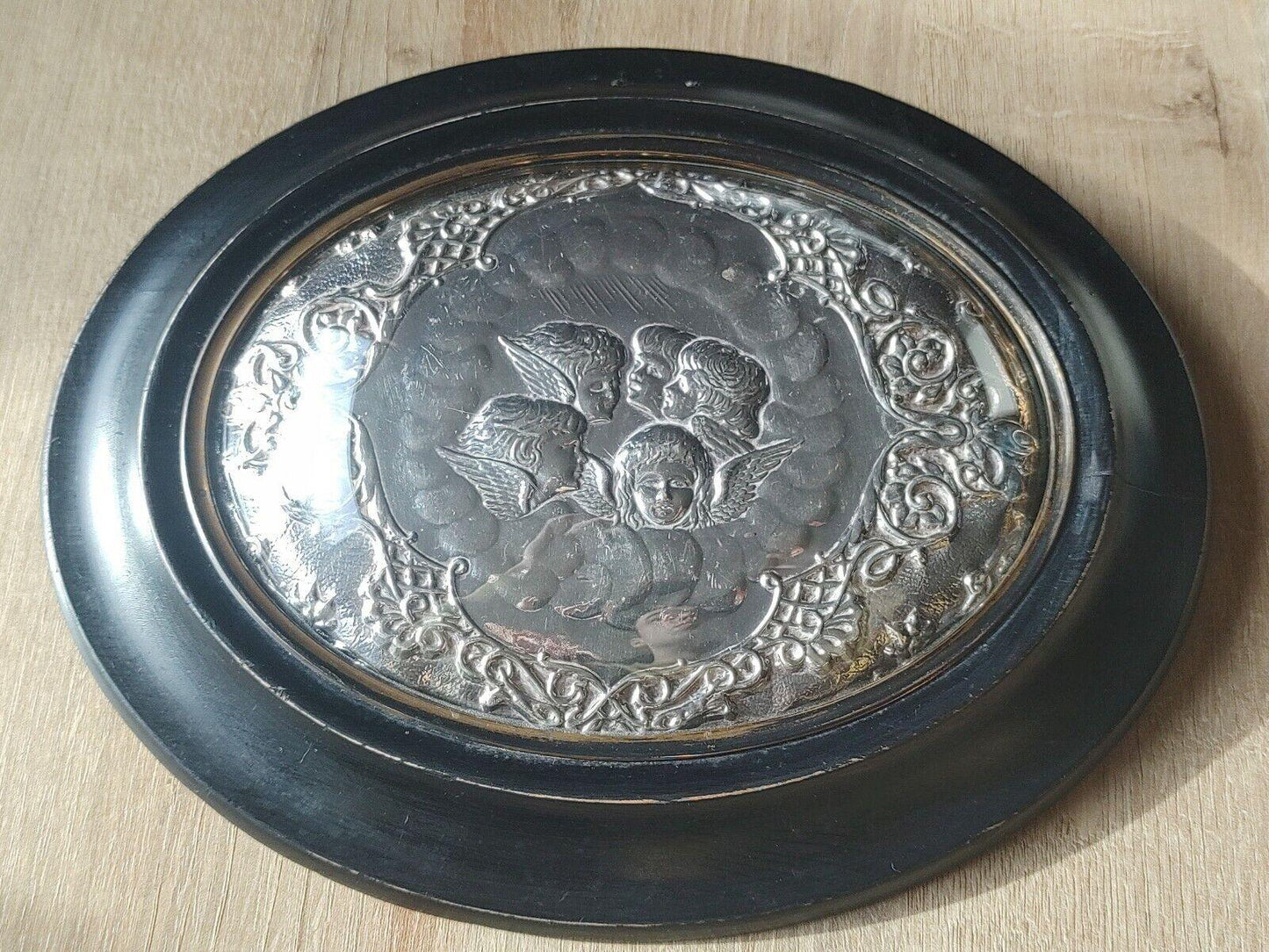 Victorian Reynolds Angels Silver Leaf Foil Convex Glass Hanging Wall Plaque 29 cm - Tommy's Treasure