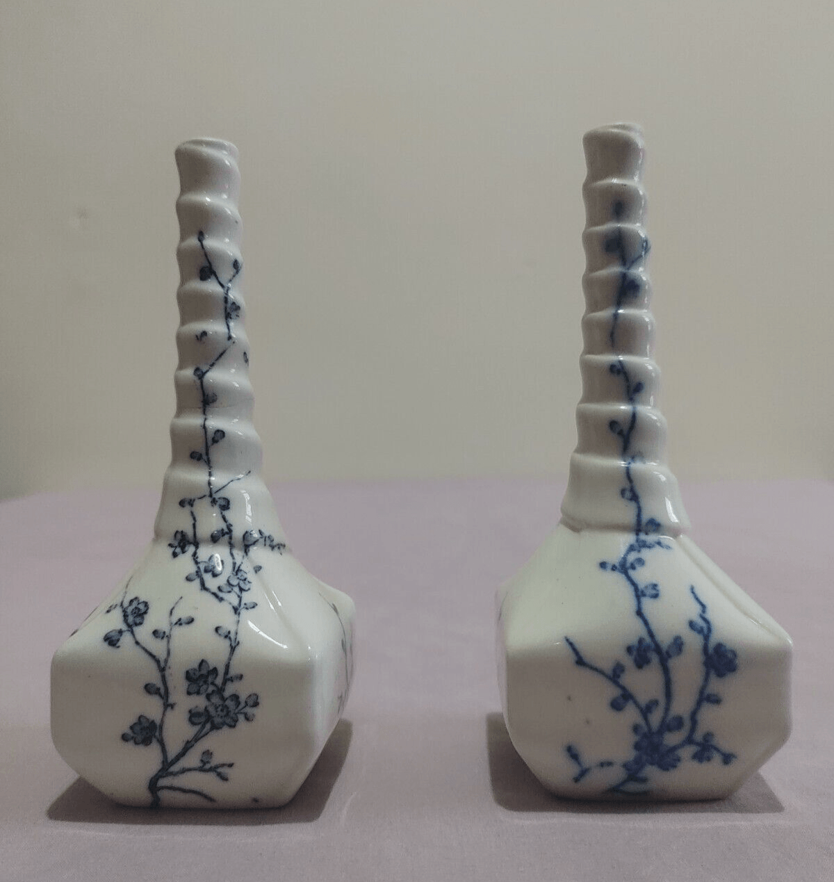 Pair of 18th Century Caughley Shropshire English Porcelain Pottery Blue & White Spiralled Vases - Tommy's Treasure