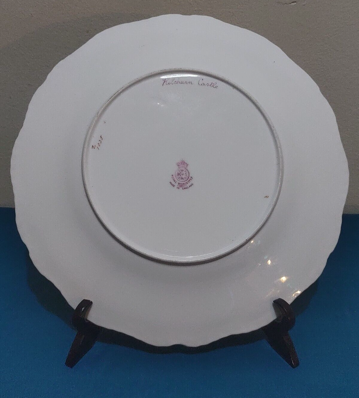 Antique 1921 Royal Worcester Plate Highland Cattle Kilchurn Castle by H. Stinton