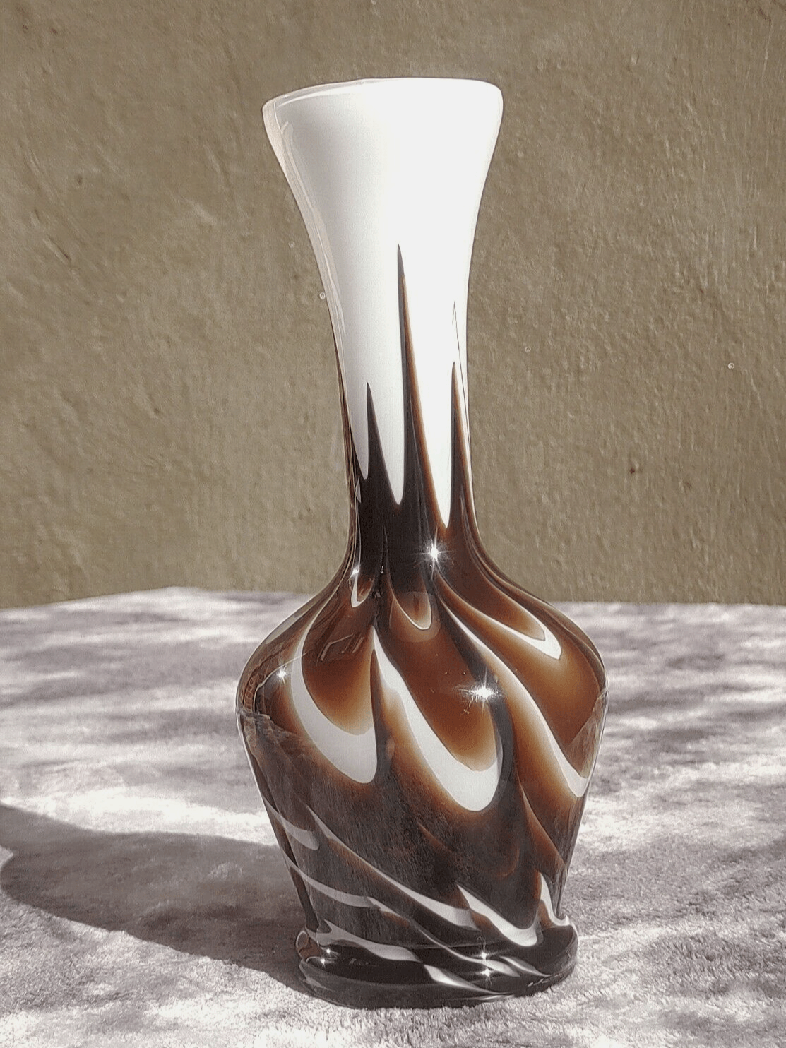 Vintage Italian 1970s Opaline Florence Empoli Glass Vase by Vetreria Barbieri - Tommy's Treasure