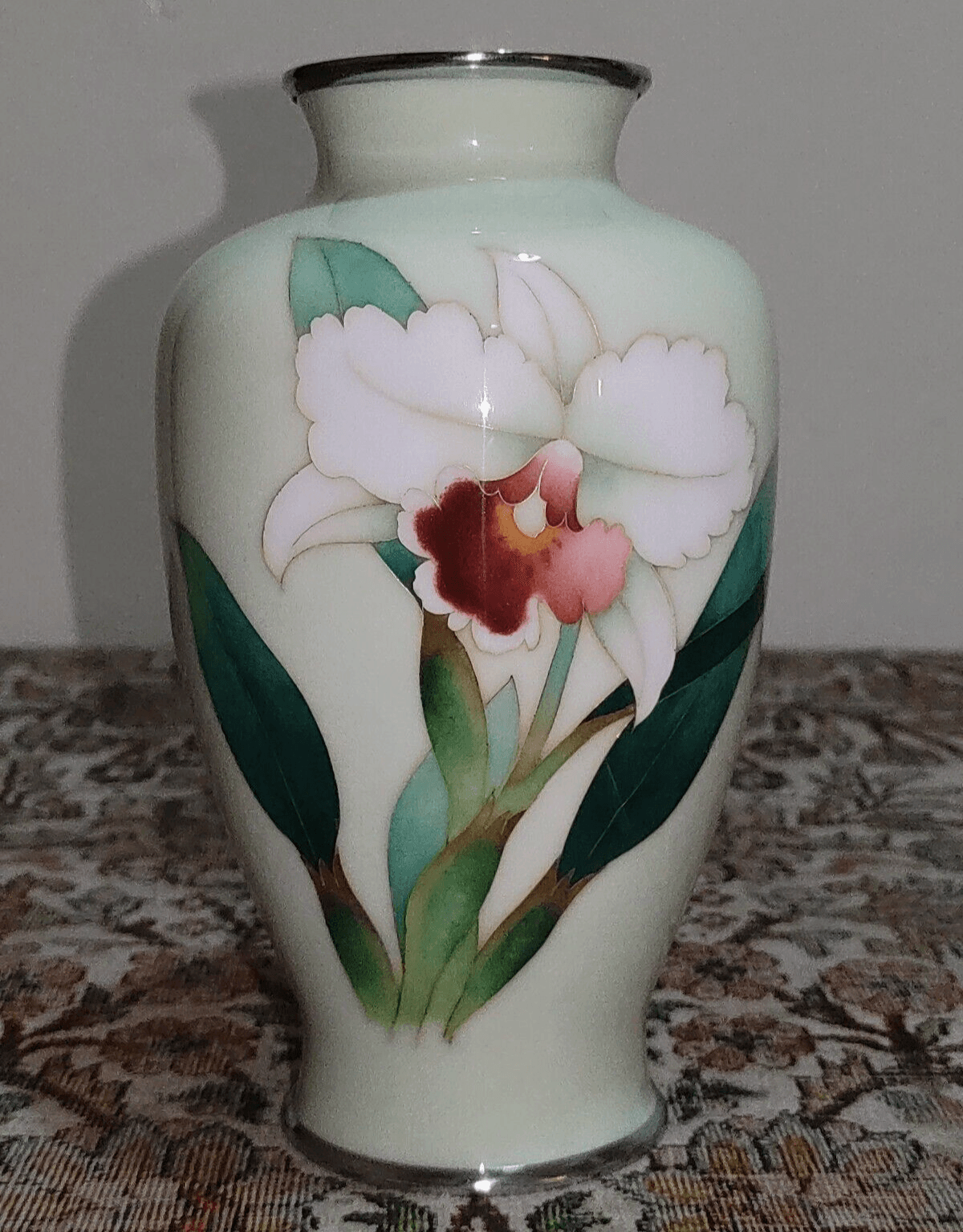 Japanese Ando Showa Sato Cloisonne Green Enamel Vase Mid 20th Century - 19 cm - Tommy's Treasure