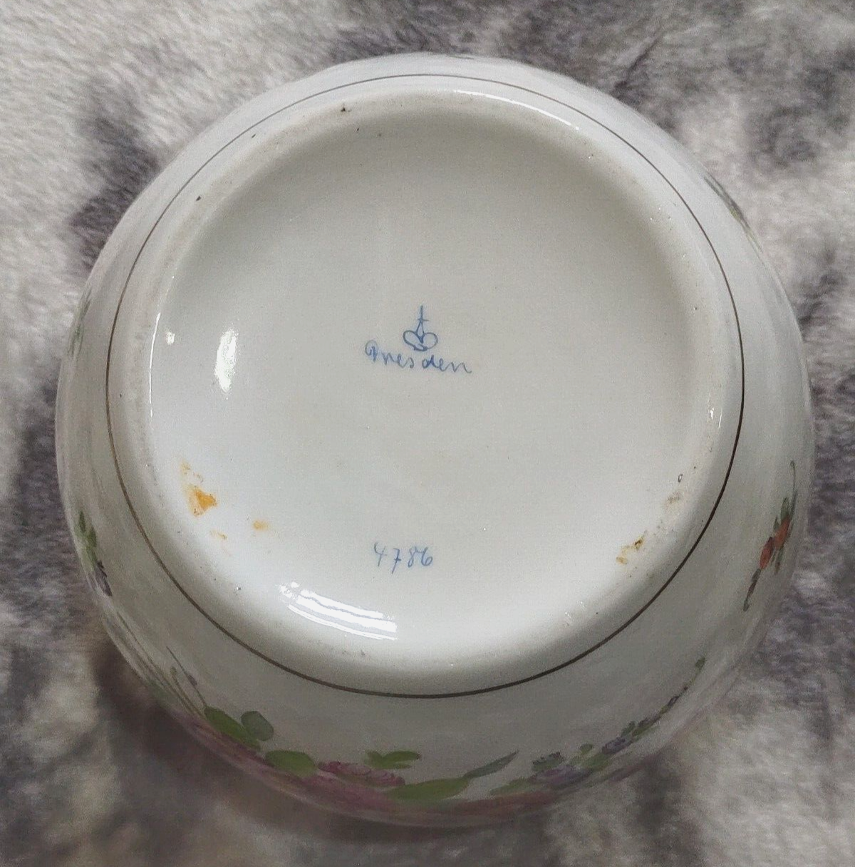 c.1890 Dresden German Porcelain Hand Painted Flowers Antique Jardiniere Plant Pot