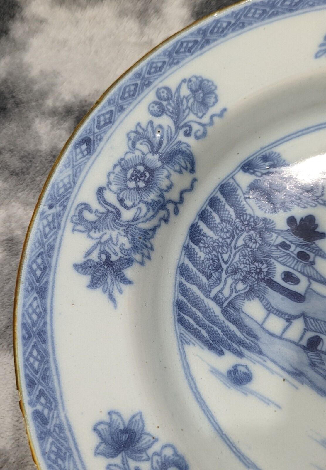 Antique 18th Century Chinese Blue & White Landscape Porcelain Plate Dish 23 cm