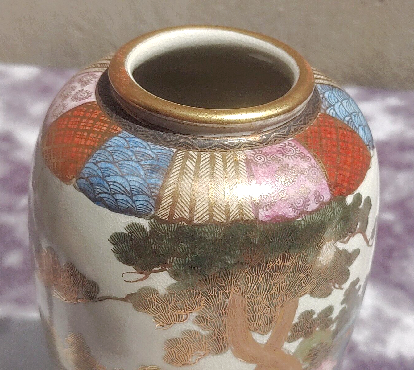 大正期昭和初期晴寿堂花模様鉄瓶 大正期昭和初期晴寿堂花模様鉄瓶 大正期昭和初期晴寿堂花模様鉄瓶 大正期昭和初期晴寿堂花模様鉄瓶