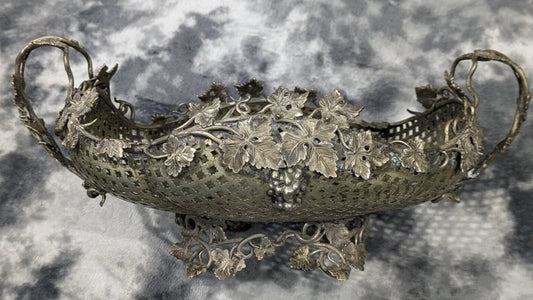 Ornate Victorian Silver Plated Centerpiece Jardiniere Basket Antique Grapes Vines