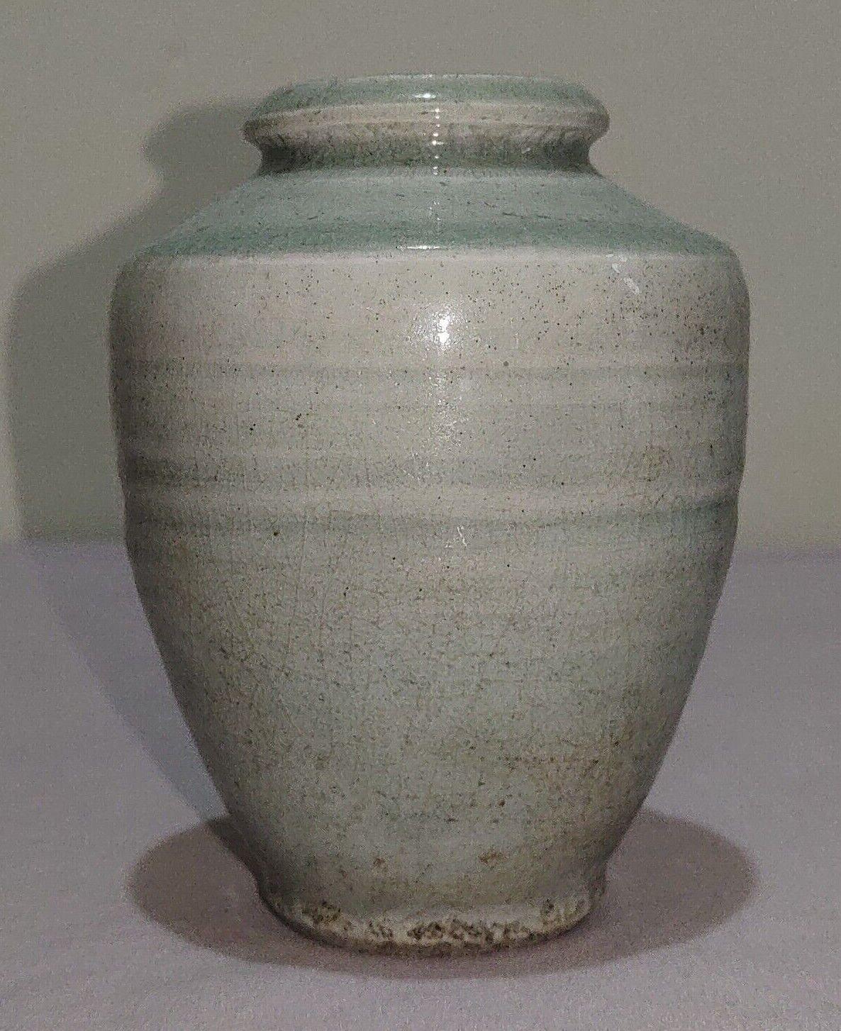 Chinese Ming Dynasty Longquan Celadon-Glazed Pottery Porcelain Vase Pot - Tommy's Treasure